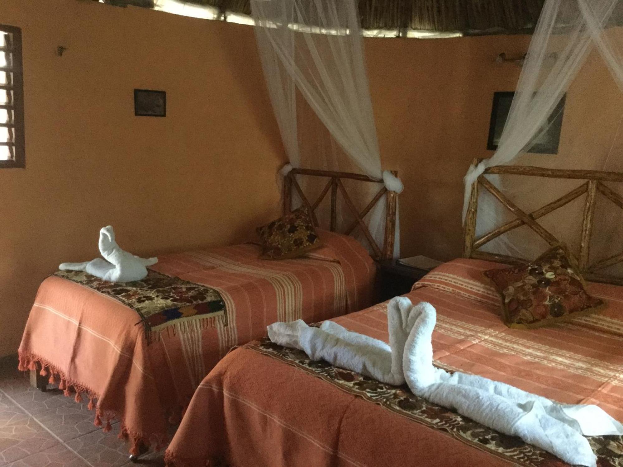 The Pickled Onion B&B And Restaurant Uxmal Santa Elena Quarto foto