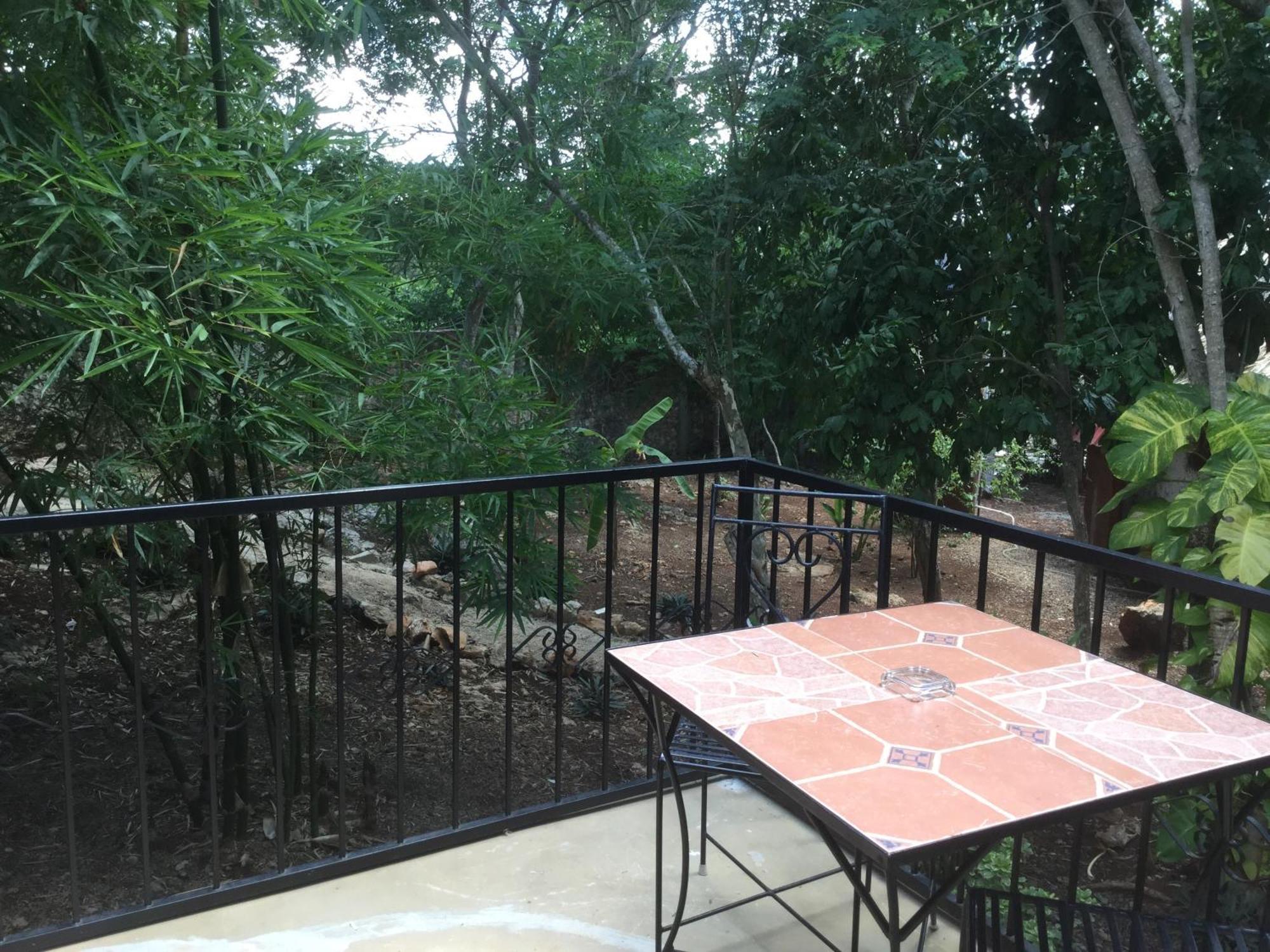 The Pickled Onion B&B And Restaurant Uxmal Santa Elena Quarto foto